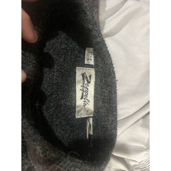 Men's Multicolor Patterned Sweater - Picture 2 of 5